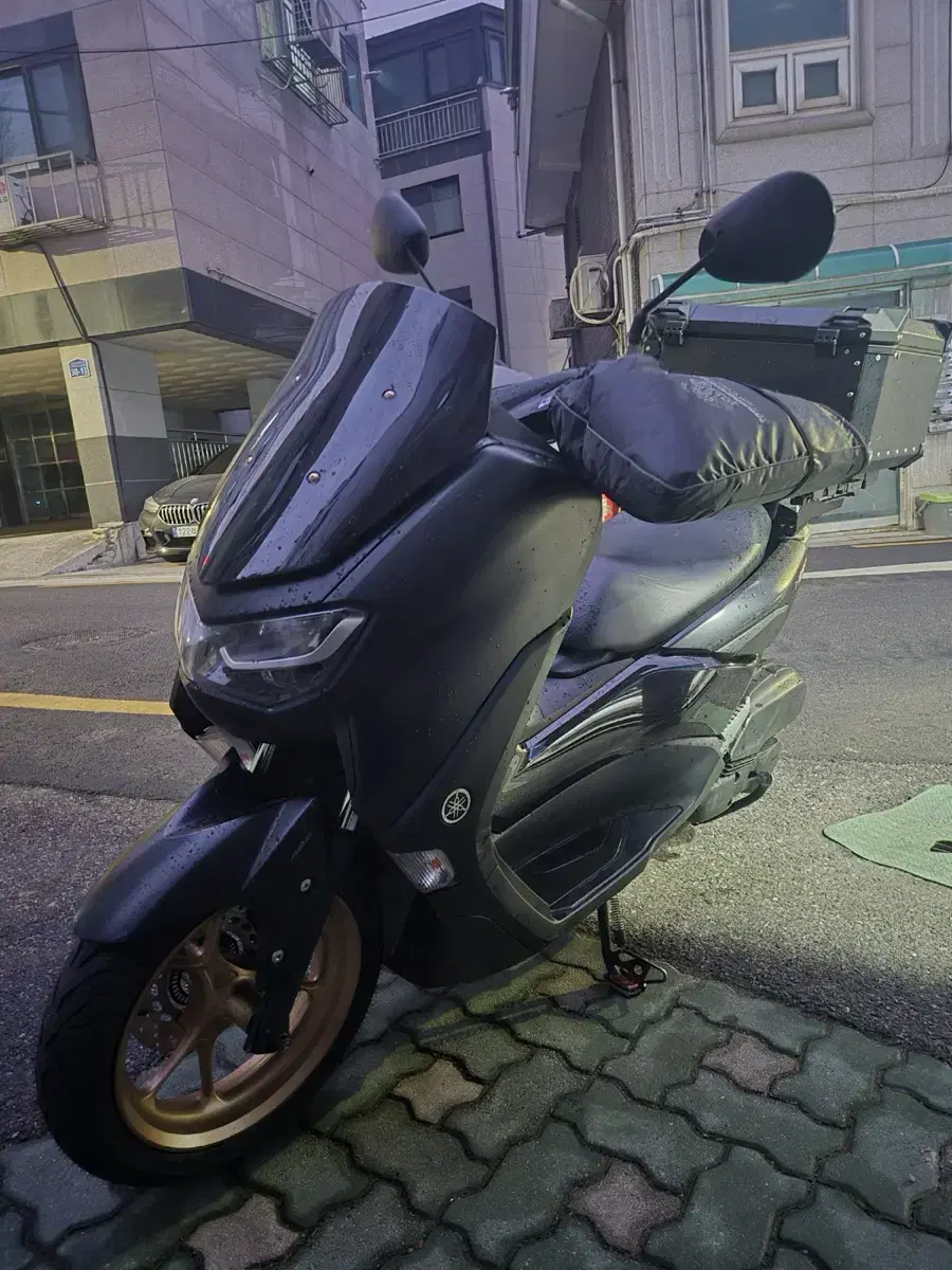 22년식 nmax125 판매합니다